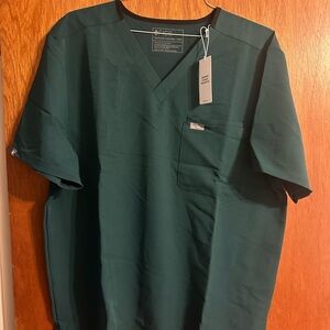 Figs Green Short Sleeve Tee Classic V Neck